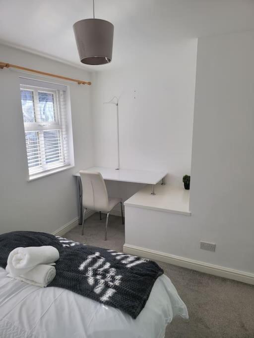 2 Bedroom End Of Terrace House Ουέλινγκτον Εξωτερικό φωτογραφία