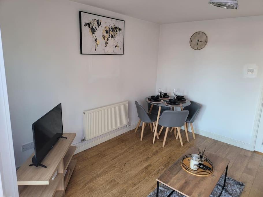 2 Bedroom End Of Terrace House Ουέλινγκτον Εξωτερικό φωτογραφία