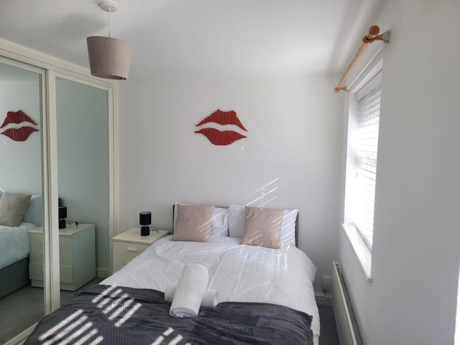 2 Bedroom End Of Terrace House Ουέλινγκτον Εξωτερικό φωτογραφία