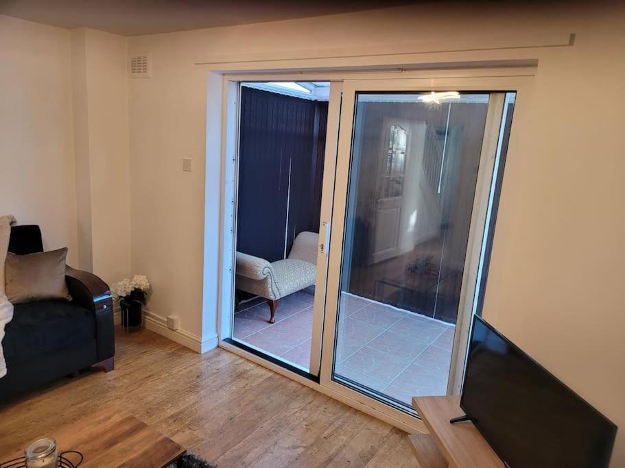 2 Bedroom End Of Terrace House Ουέλινγκτον Εξωτερικό φωτογραφία